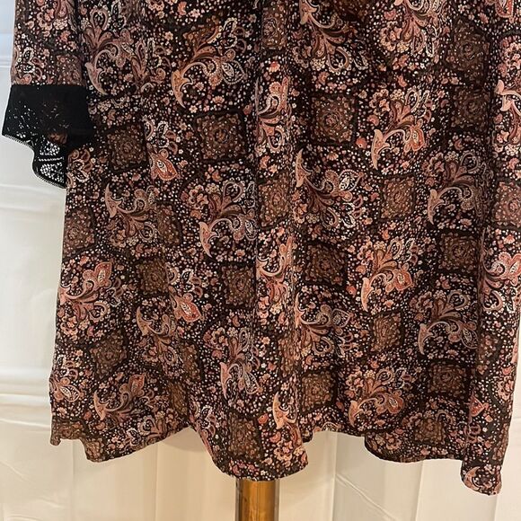 Size 26/28 Venezia Jeans short ruffle sleeve v-neck floral print brown tunic top - Picture 8 of 16